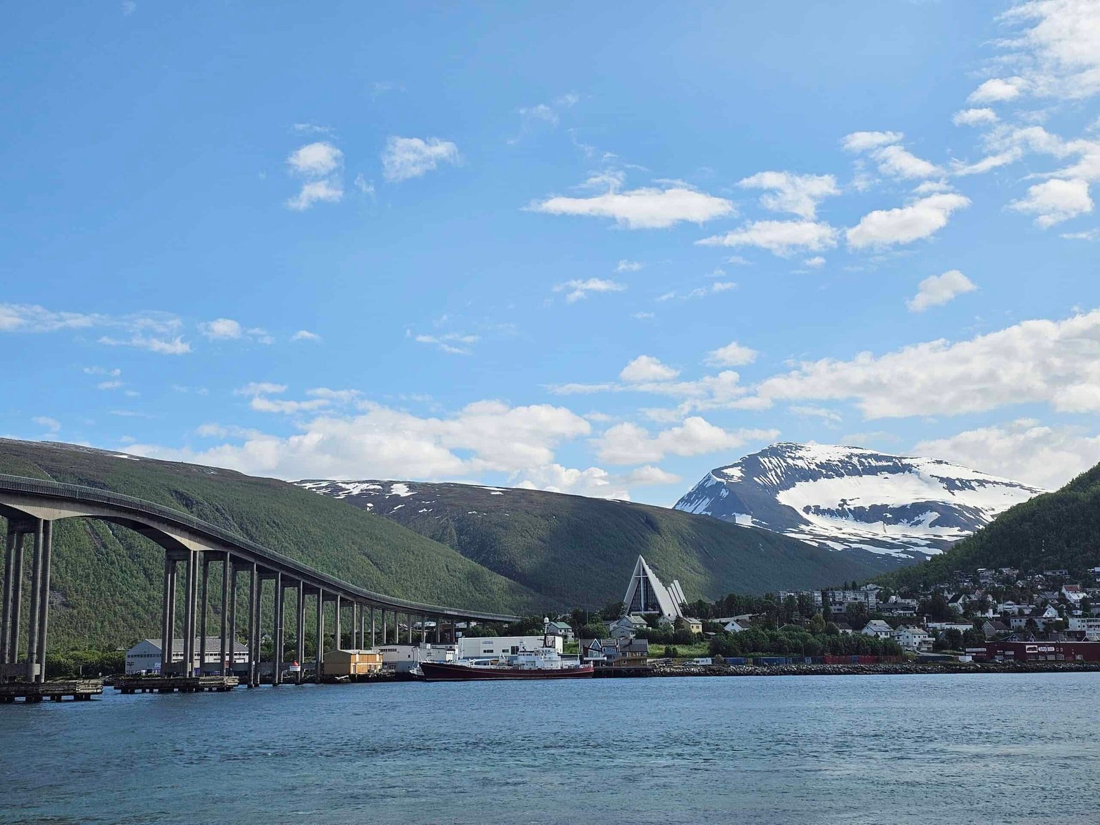 Kreuzfahrtausflug in Tromsø – Die besten Ausflüge & Tipps 2026 - Hello Tromsø