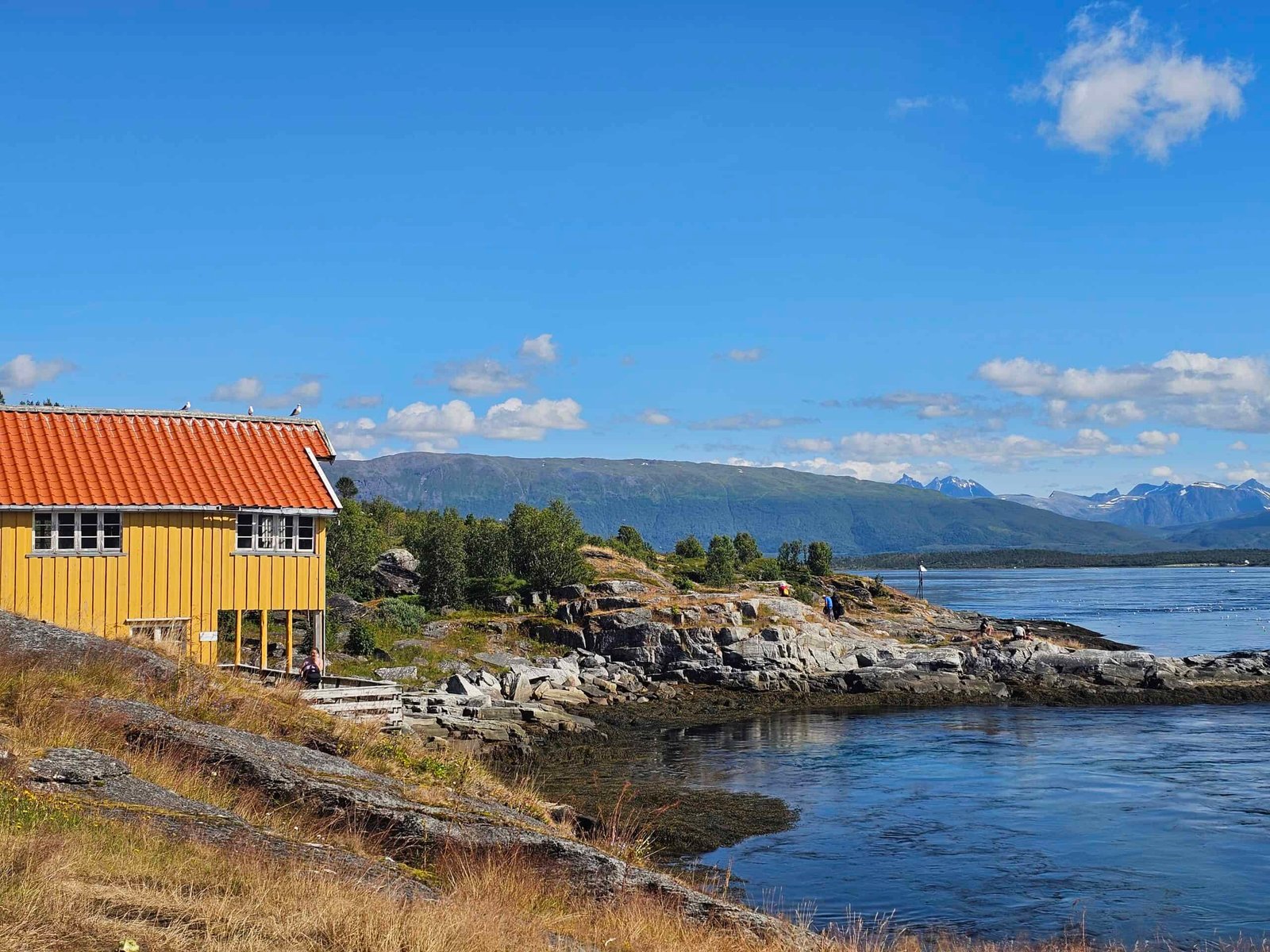 Beste Reisezeit für Tromsø – Wetter, Polarlichter & Mitternachtssonne - Hello Tromsø